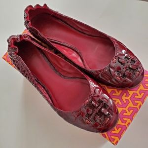 Tory Burch || Patent Croc Reva Cranberry Flats